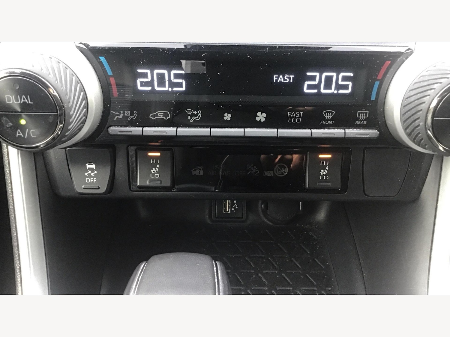 Used Toyota RAV4 2023 for sale - 76389386: Photo 26