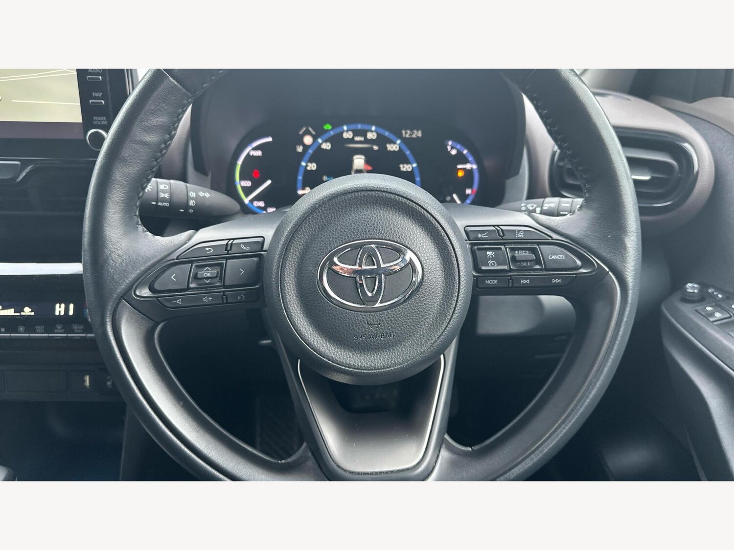 Used Toyota Yaris Cross 2023 for sale - 77351488: Photo 10