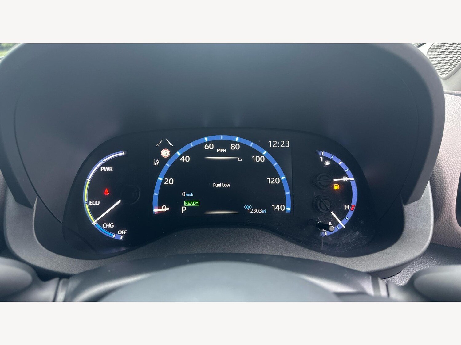 Used Toyota Yaris Cross 2023 for sale - 77351488: Photo 11