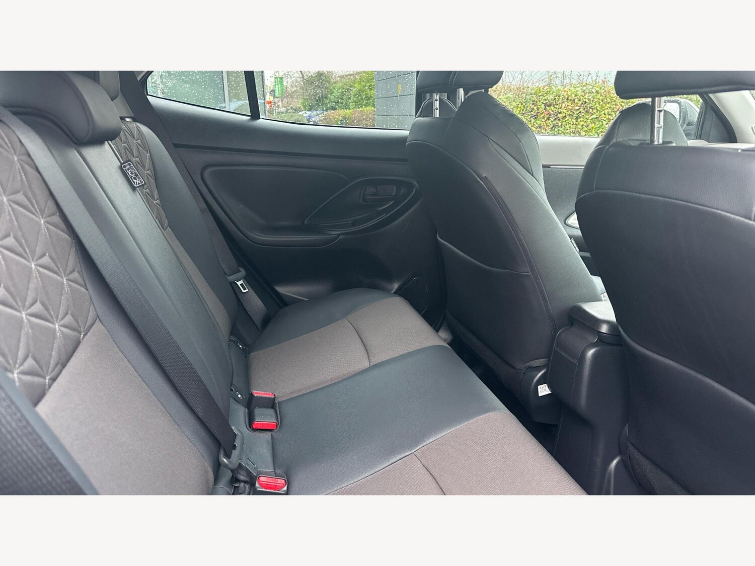 Used Toyota Yaris Cross 2023 for sale - 77351488: Photo 14