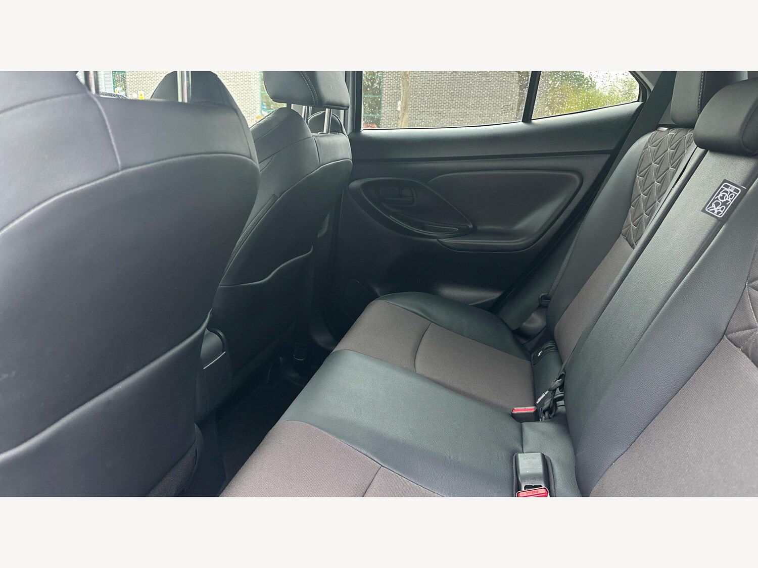 Used Toyota Yaris Cross 2023 for sale - 77351488: Photo 15