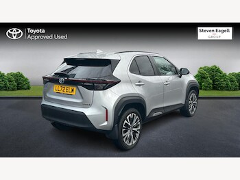 Used Toyota Yaris Cross 2023 for sale - 77351488: Photo