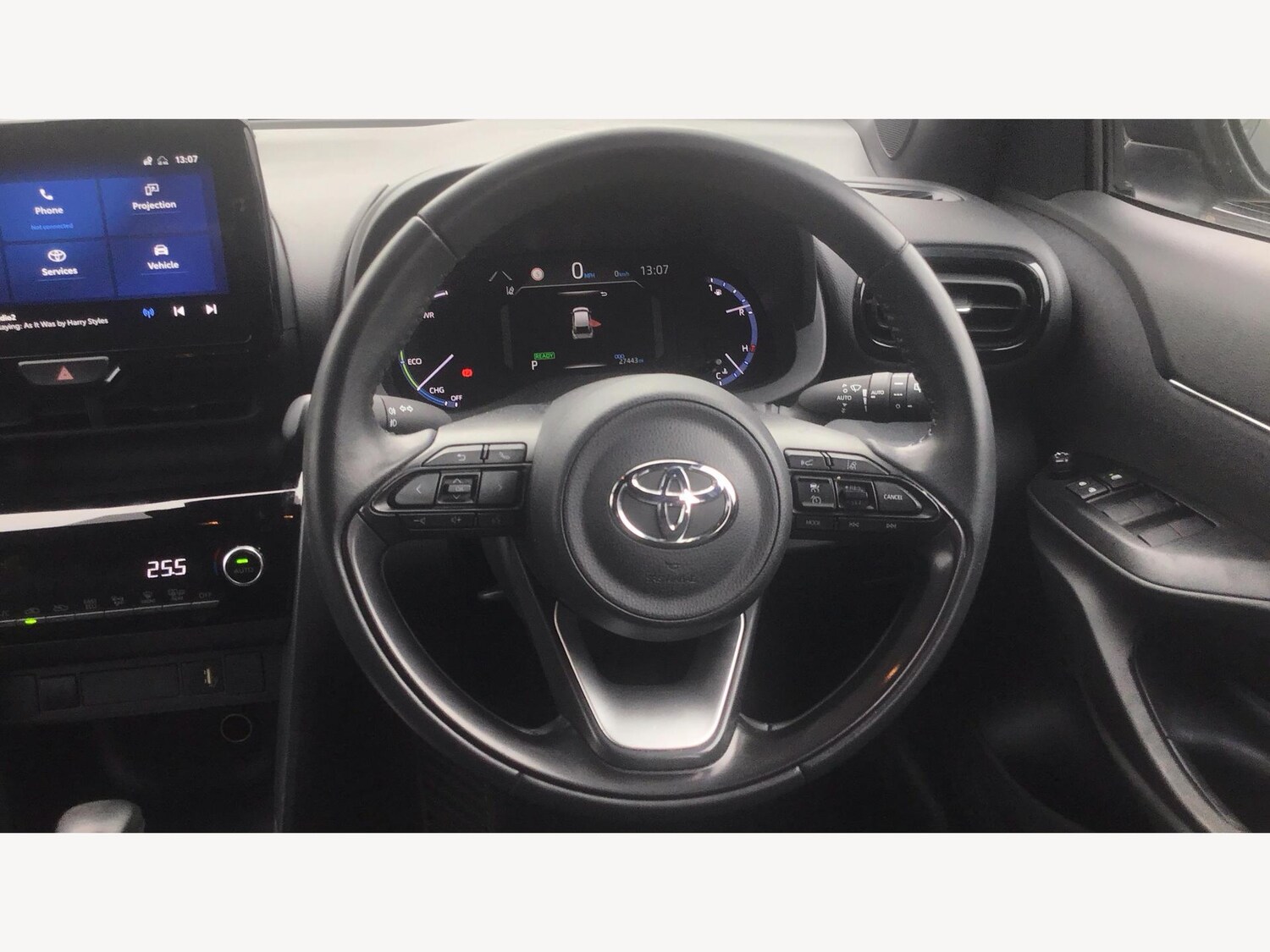 Used Toyota Yaris Cross 2022 for sale - 77202717: Photo 10