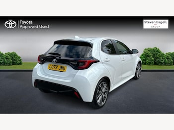 Used Toyota Yaris 2022 for sale - 78492669: Photo