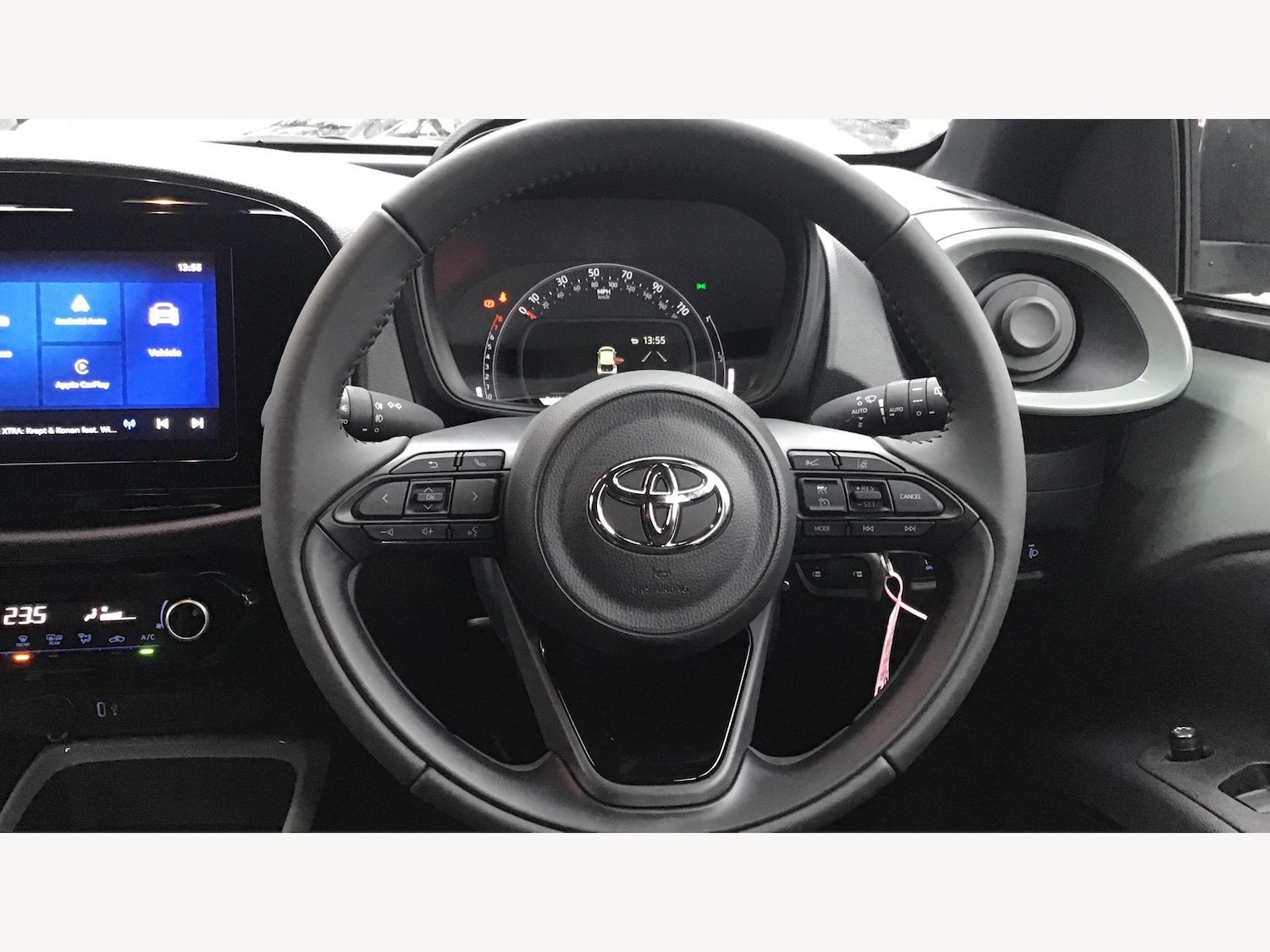 Used Toyota Aygo X for sale - 76702504: Photo 10