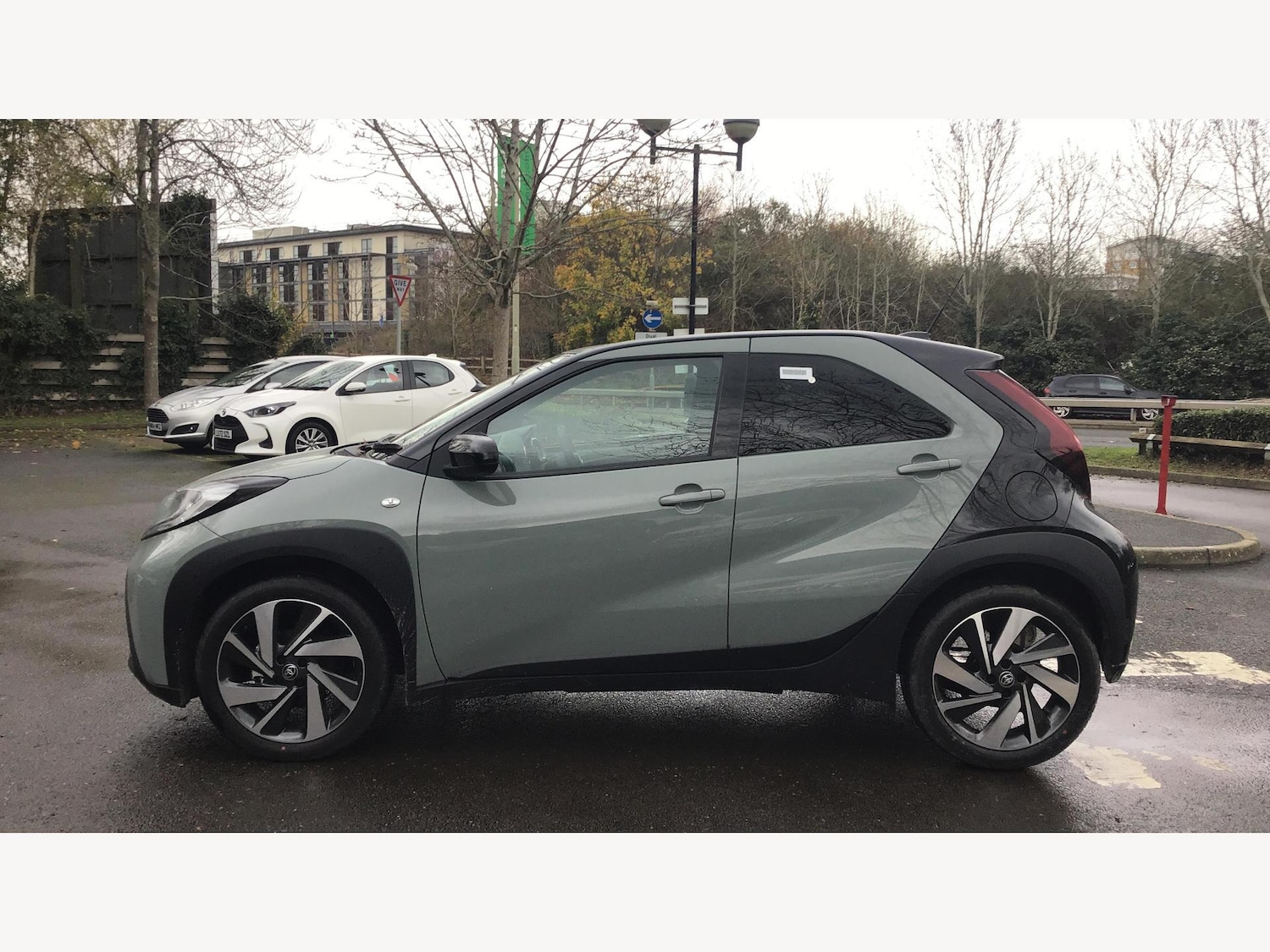 Used Toyota Aygo X for sale - 76702504: Photo 19