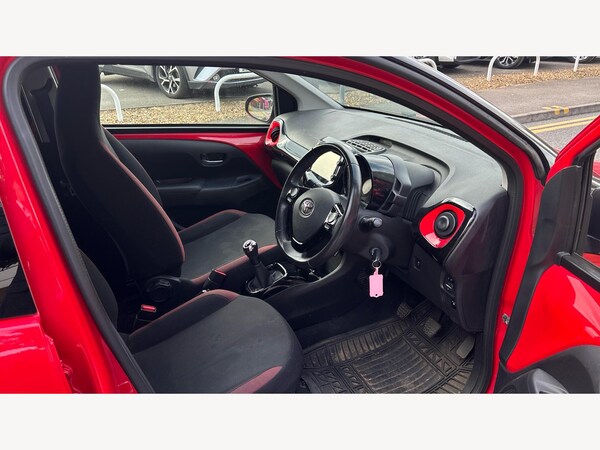 Used Toyota AYGO 2018 for sale - 76024814: Photo 13
