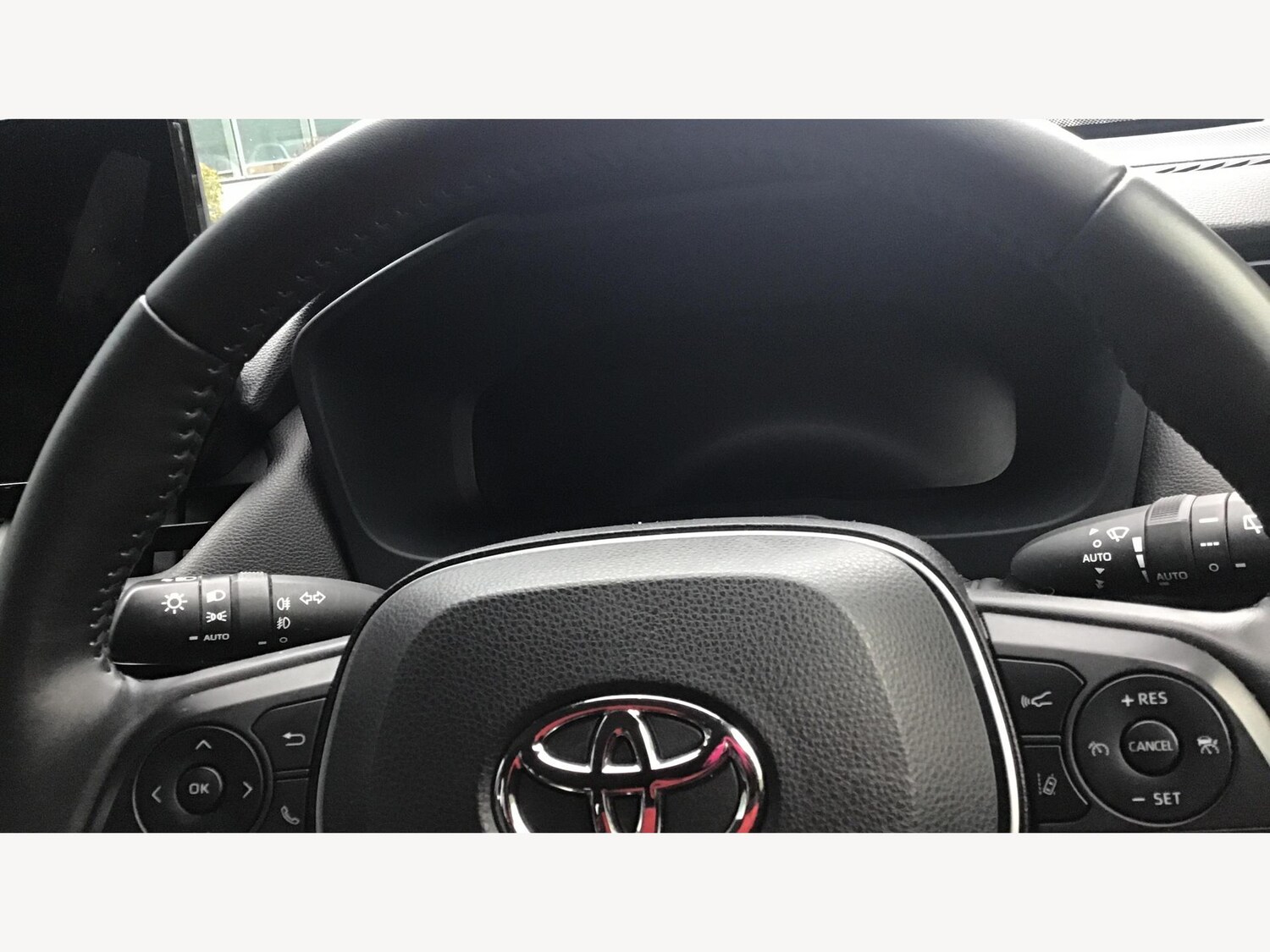 Used Toyota RAV4 2023 for sale - 77191002: Photo 11