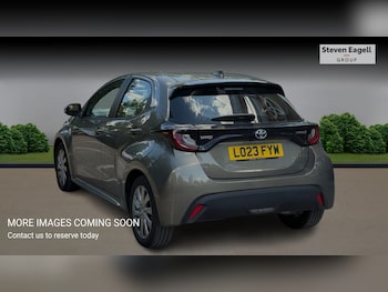 Used Toyota Yaris 2023 for sale - 79116684: Photo