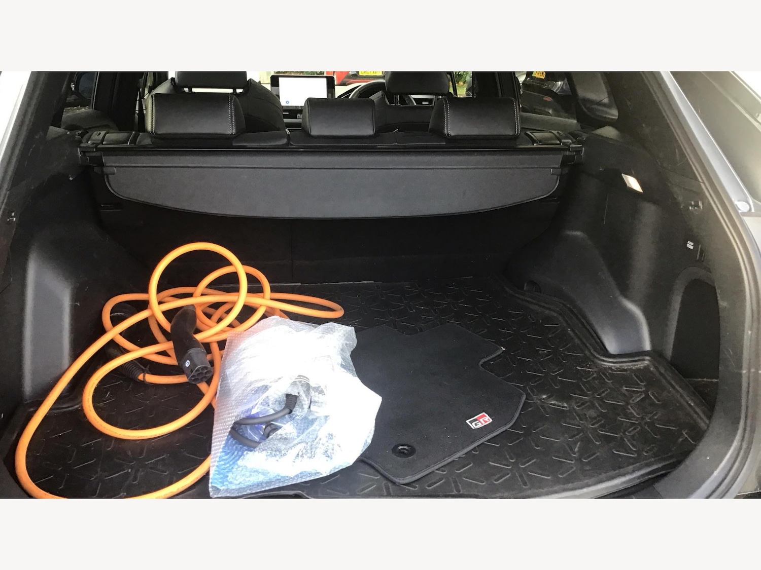 Used Toyota RAV4 2024 for sale - 76550432: Photo 16