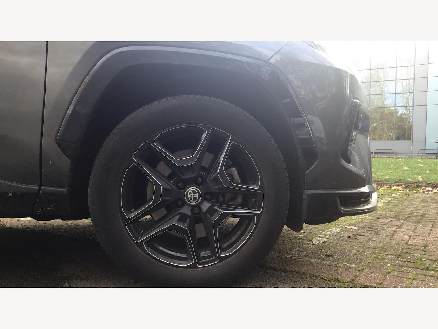 Used Toyota RAV4 2024 for sale - 76550432: Photo 20