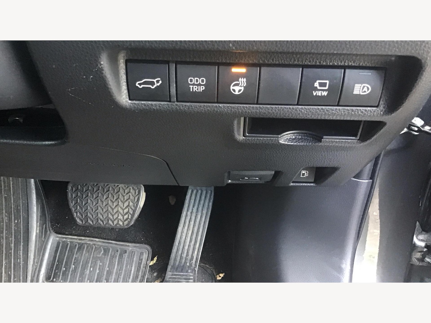 Used Toyota RAV4 2024 for sale - 76550432: Photo 25