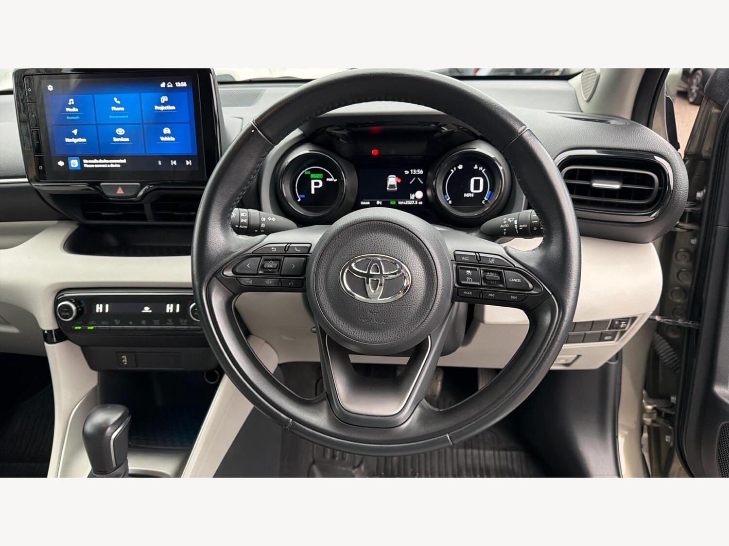Used Toyota Yaris for sale - 76728941: Photo 10
