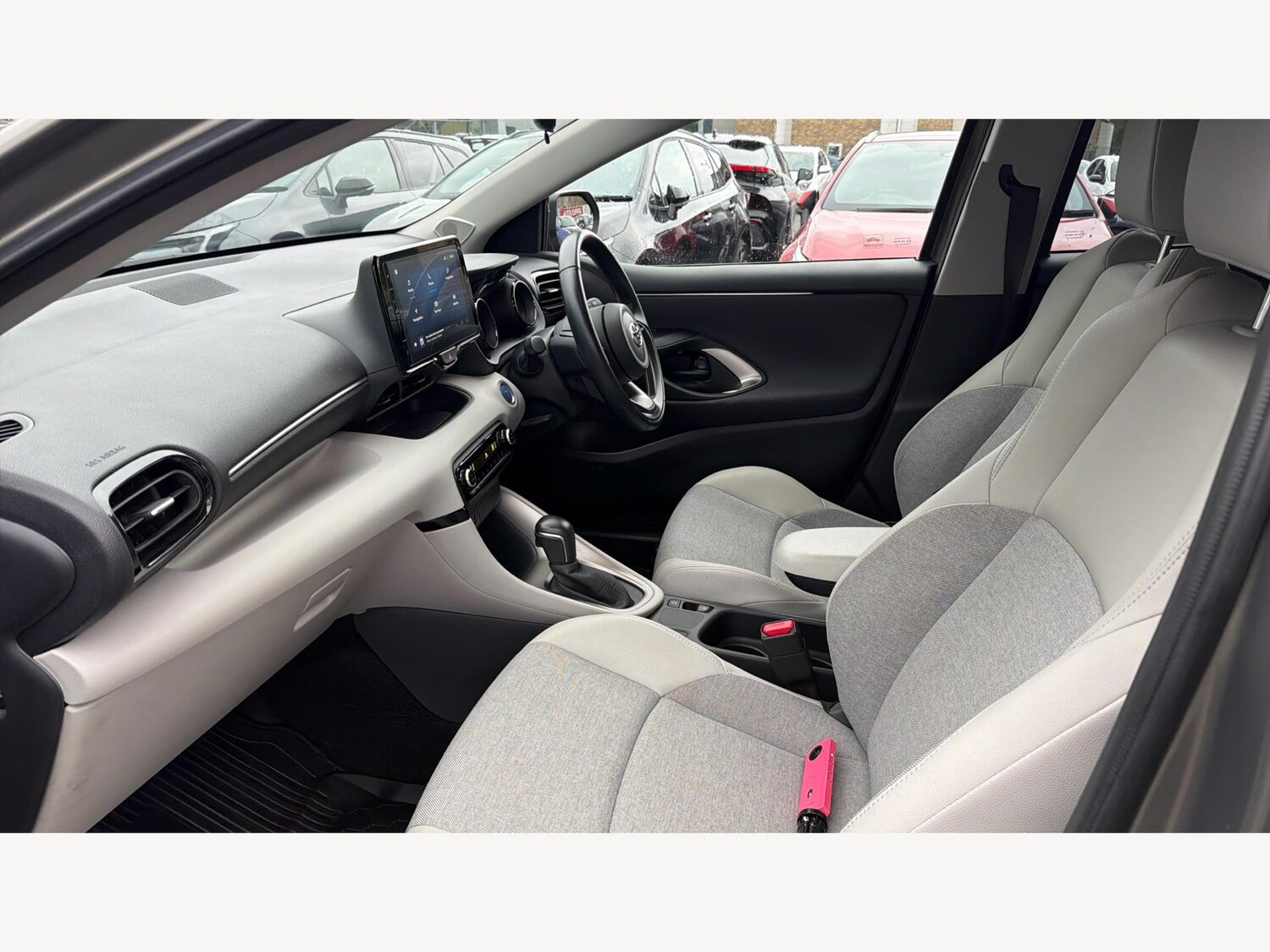 Used Toyota Yaris for sale - 76728941: Photo 12