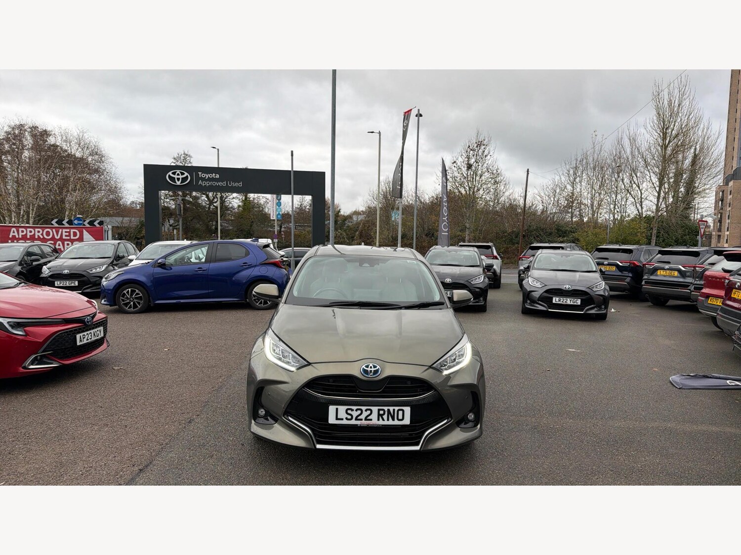 Used Toyota Yaris for sale - 76728941: Photo 17