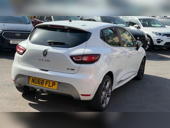Used Renault Clio 2018 for sale - 79049563: Photo
