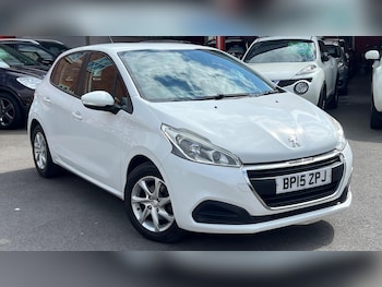 Used Peugeot 208 2015 for sale - 78517472: Photo