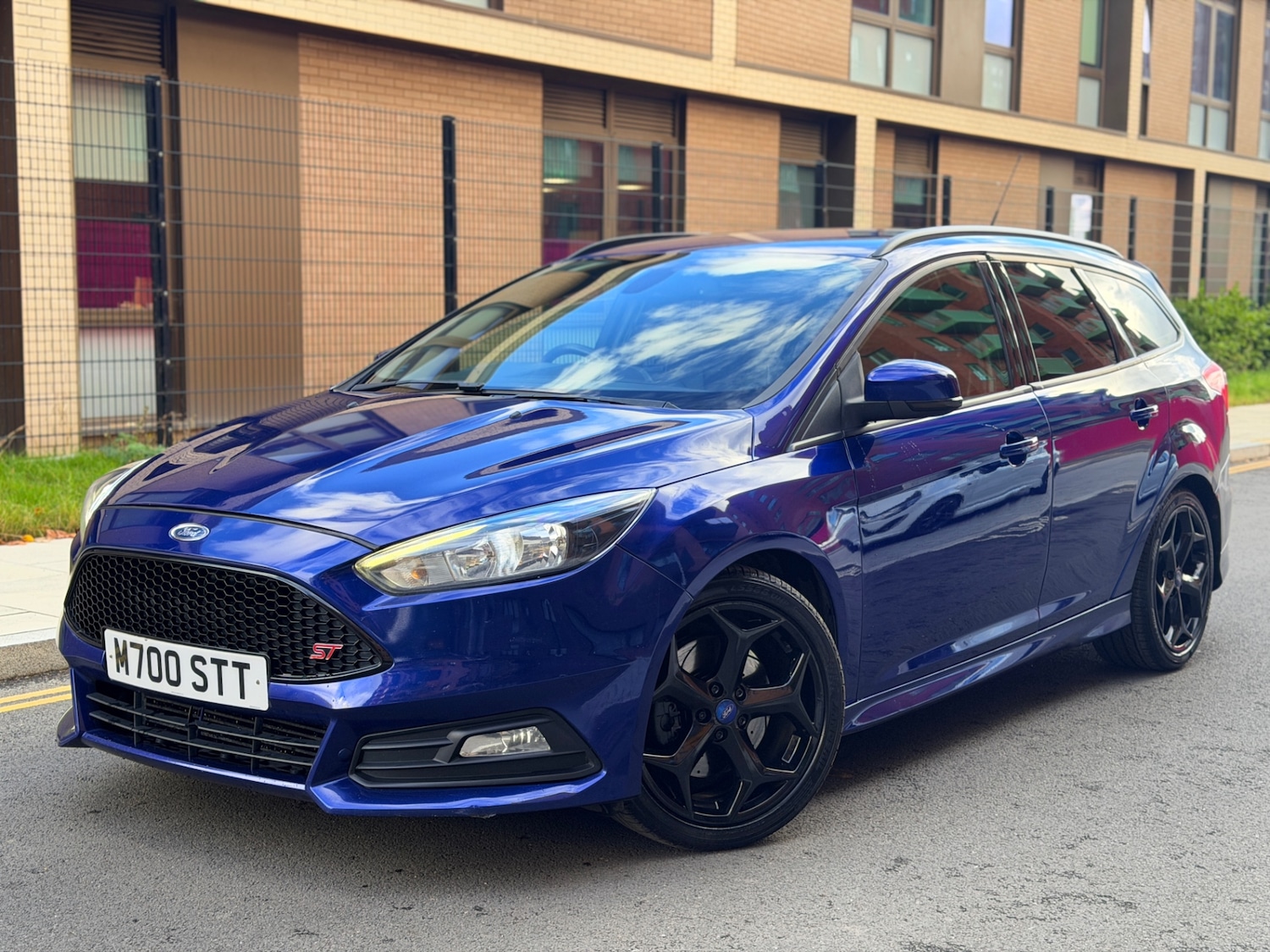 Used Ford Focus 2016 for sale - 76332783: Photo 1