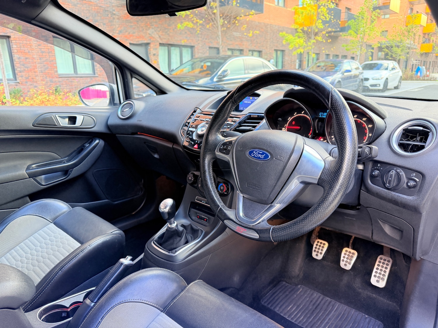 Used Ford Fiesta 2014 for sale - 76366297: Photo 10