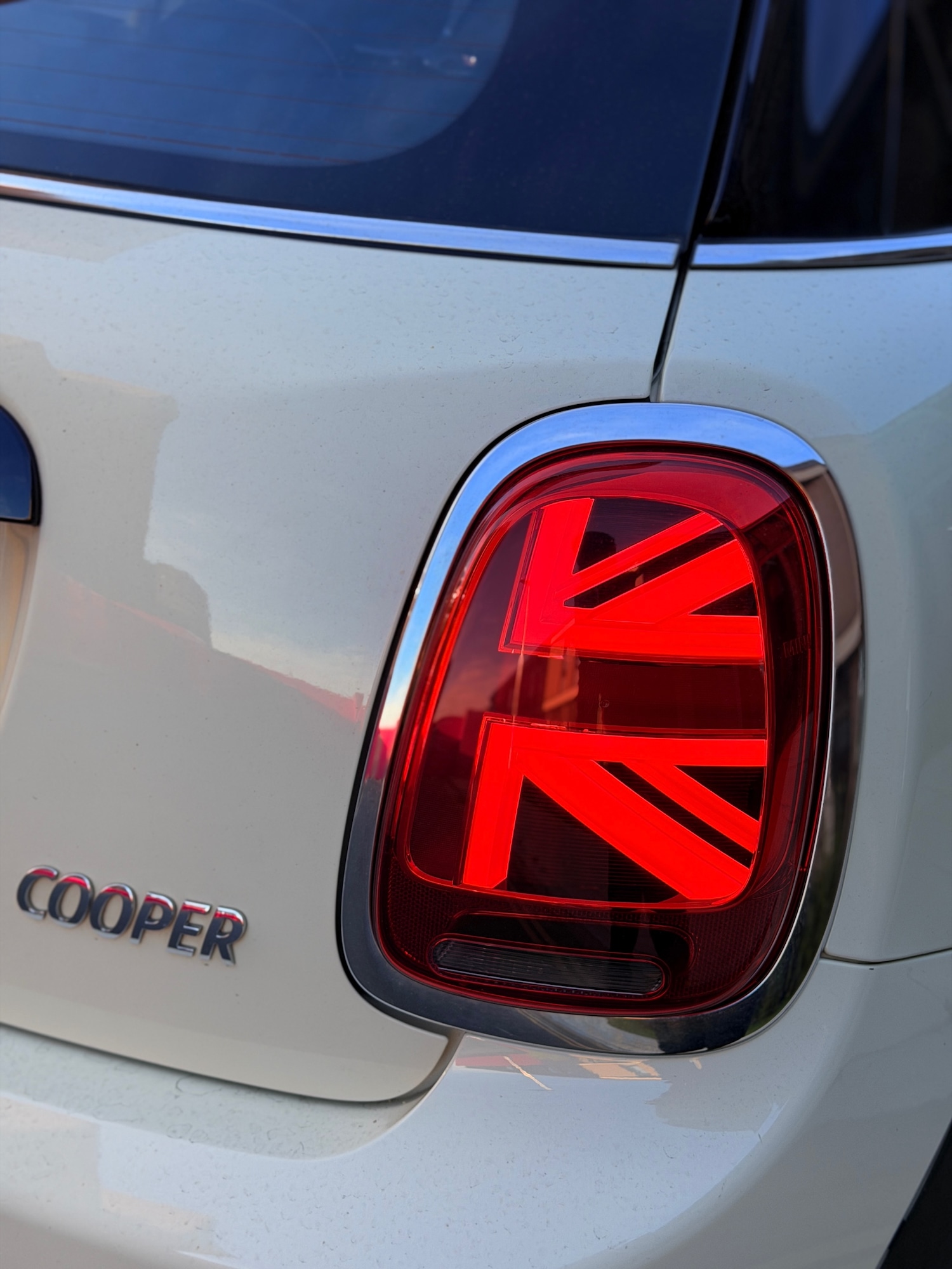 Used MINI Hatch 2018 for sale - 76067518: Photo 9