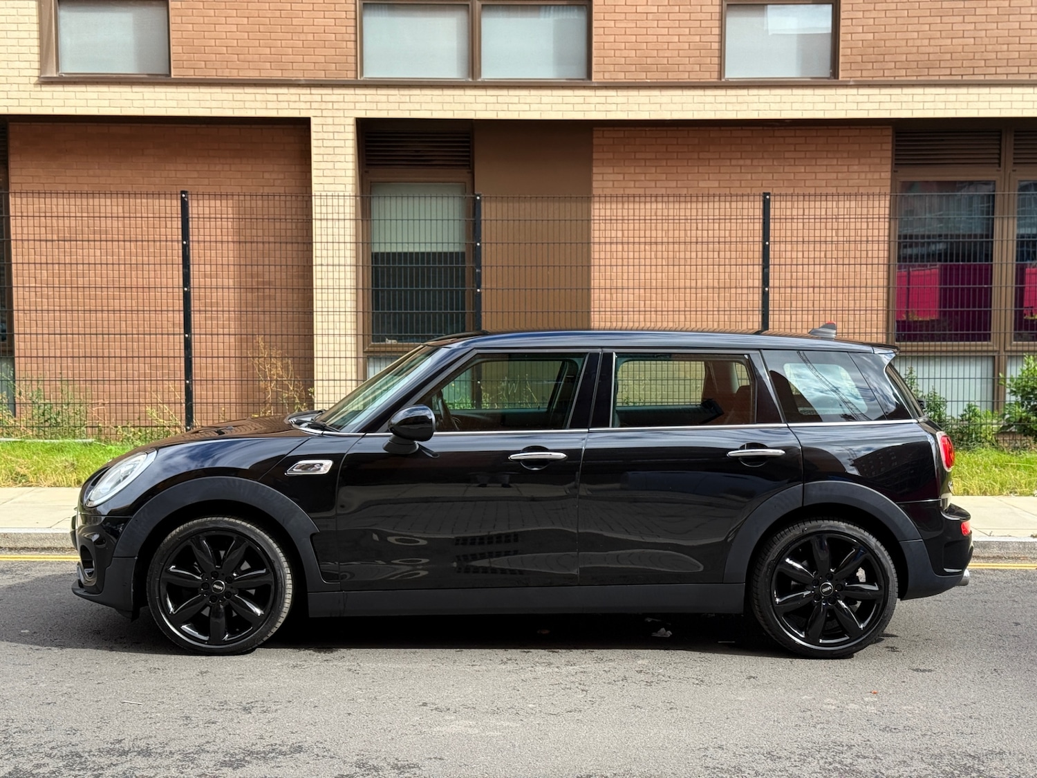 Used MINI Clubman 2016 for sale - 75950543: Photo 7