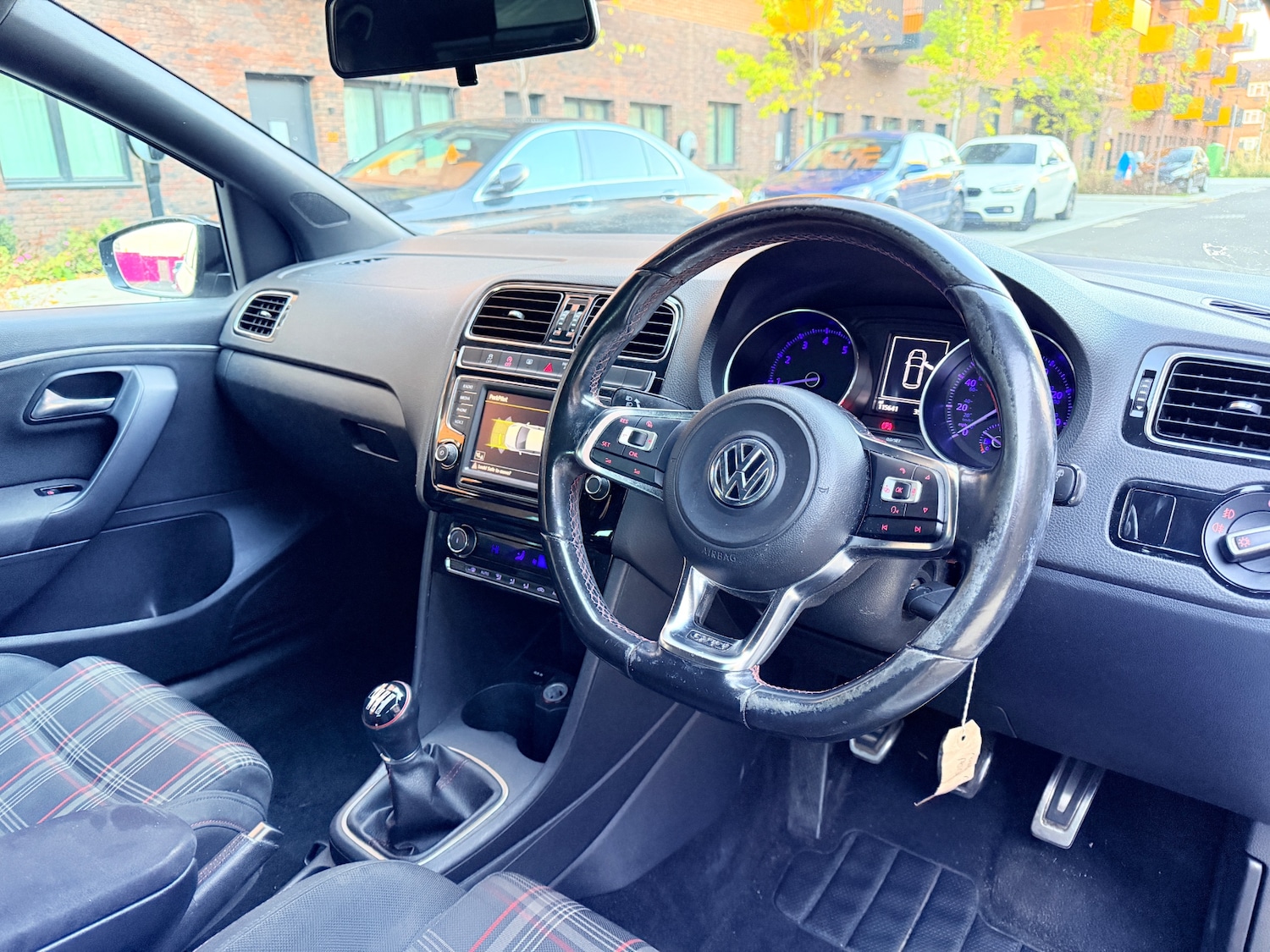 Used Volkswagen Polo 2016 for sale - 76372171: Photo 10