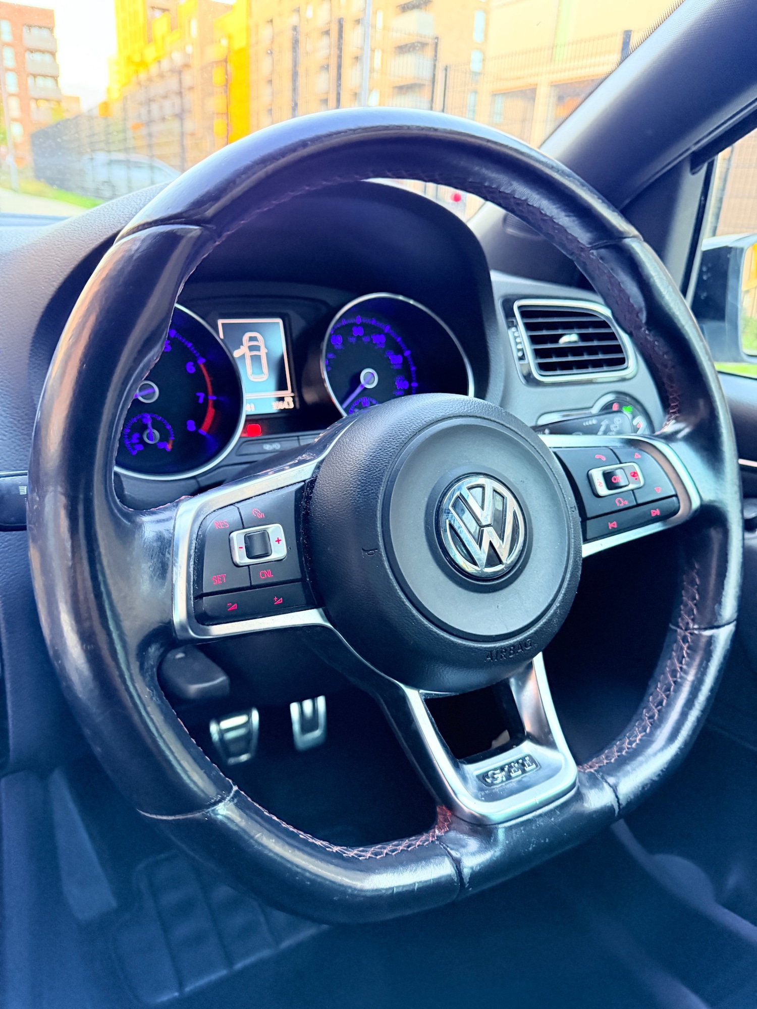 Used Volkswagen Polo 2016 for sale - 76372171: Photo 17
