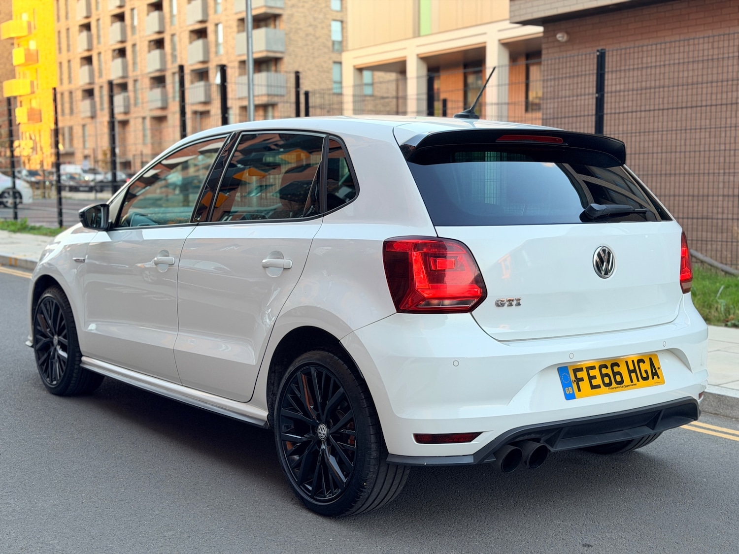 Used Volkswagen Polo 2016 for sale - 76372171: Photo 6