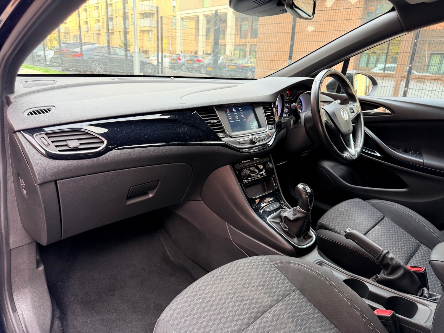 Used Vauxhall Astra 2019 for sale - 76198605: Photo 10