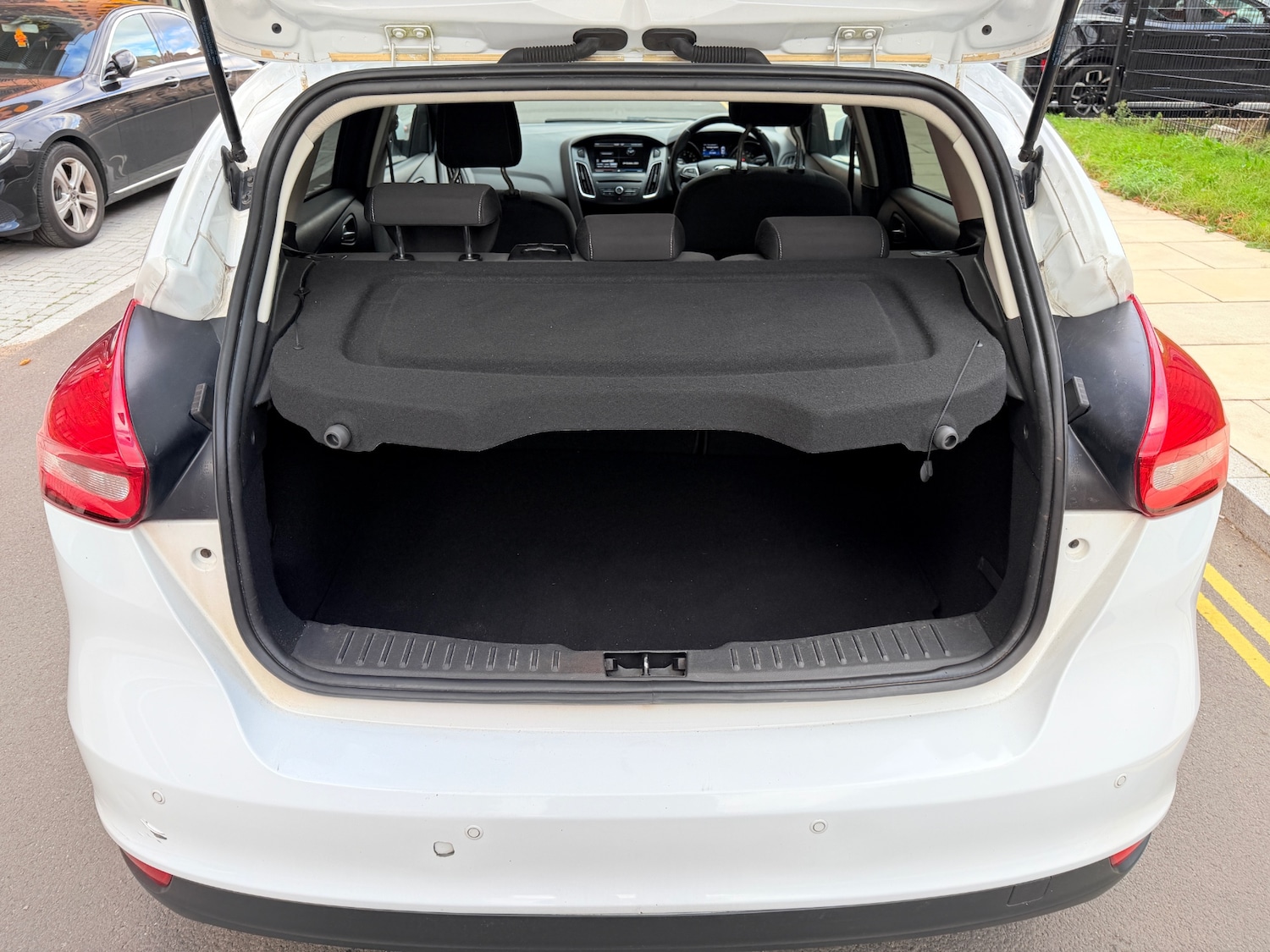 Used Ford Focus 2016 for sale - 76372168: Photo 14