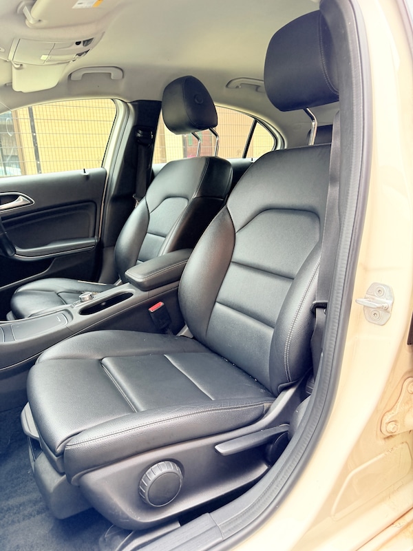 Used Mercedes-Benz A-Class 2015 for sale - 76264455: Photo 18