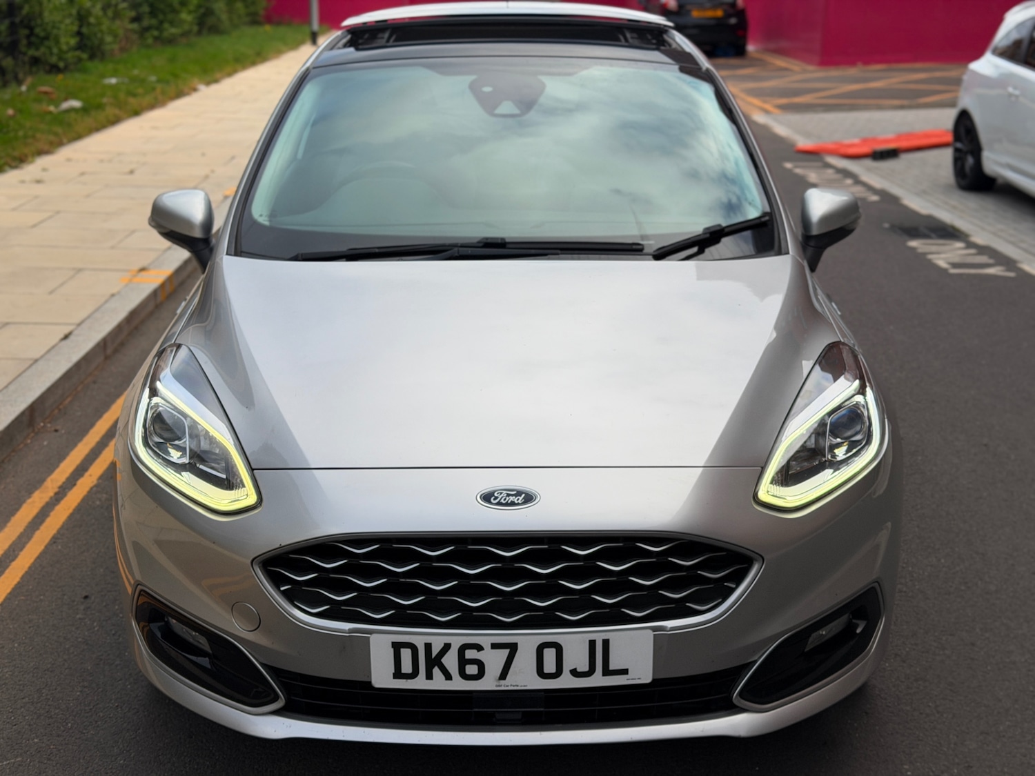 Used Ford Fiesta 2017 for sale - 76198619: Photo 2