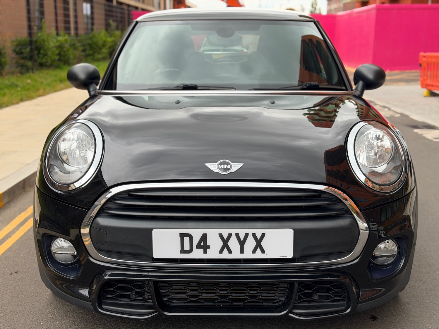 Used MINI Hatch 2017 for sale - 76216420: Photo 2