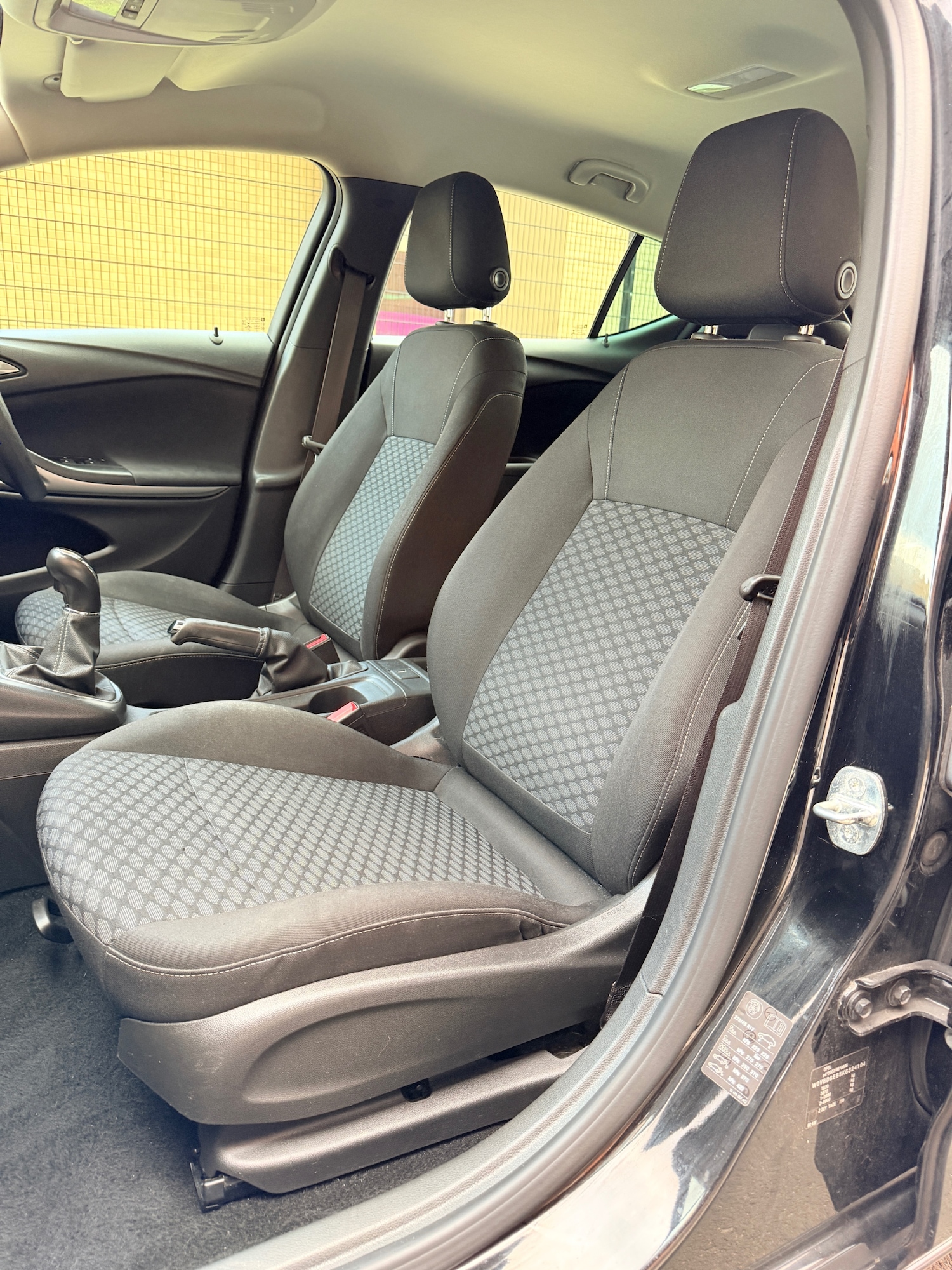 Used Vauxhall Astra 2018 for sale - 76372169: Photo 15