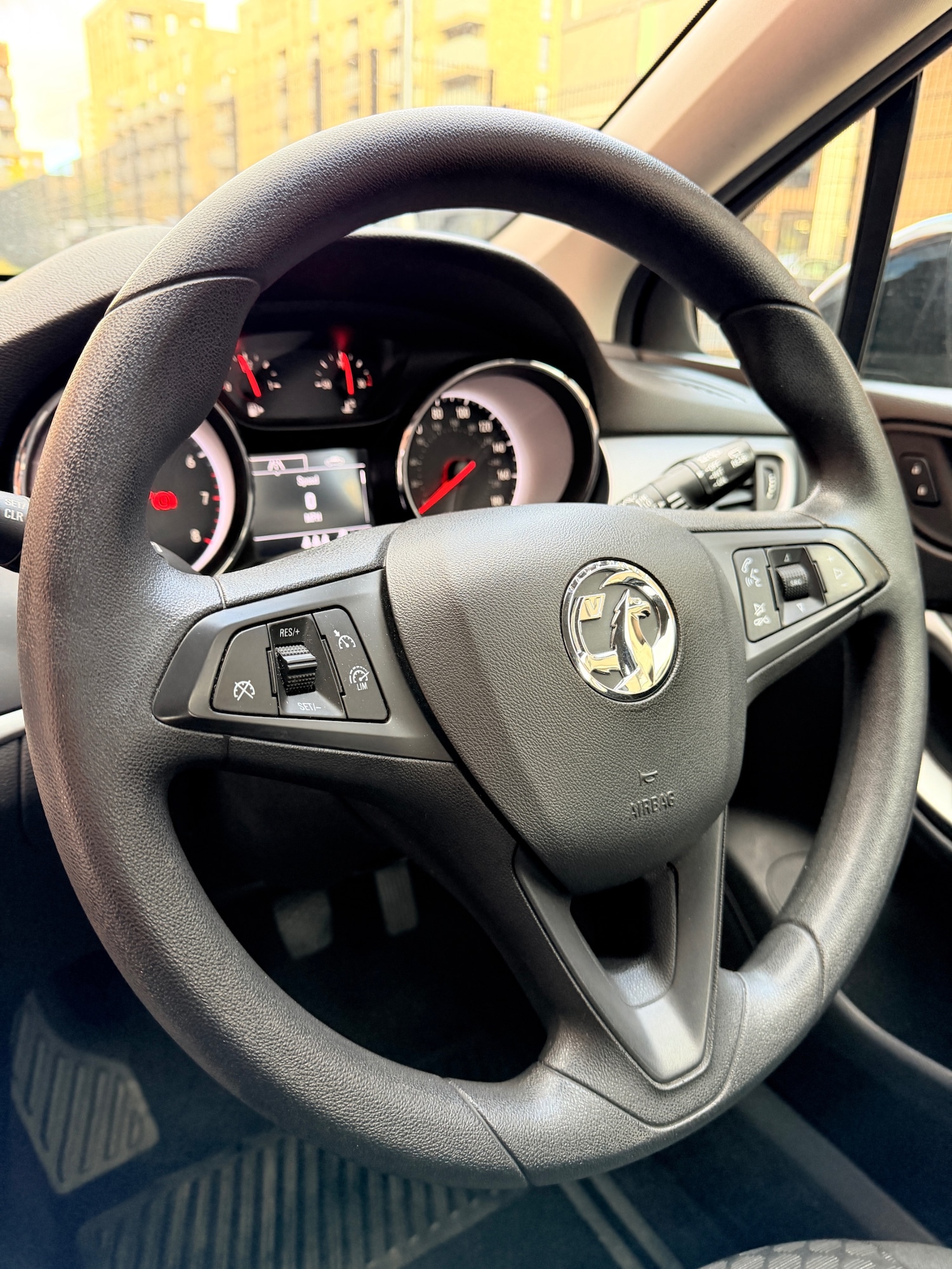 Used Vauxhall Astra 2018 for sale - 76372169: Photo 17