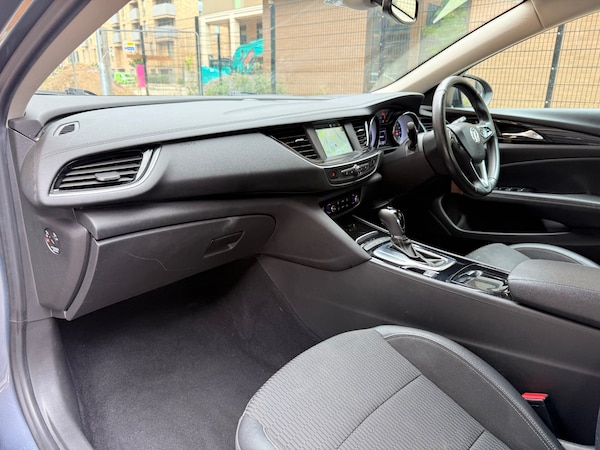Used Vauxhall Insignia 2020 for sale - 75697459: Photo 10
