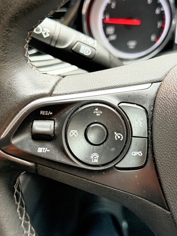 Used Vauxhall Insignia 2020 for sale - 75697459: Photo 19