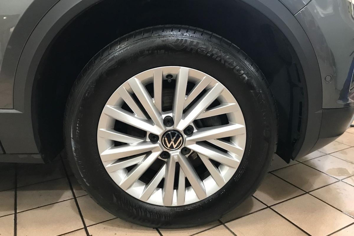 Used Volkswagen T-Roc 2022 for sale - 77542271: Photo 5