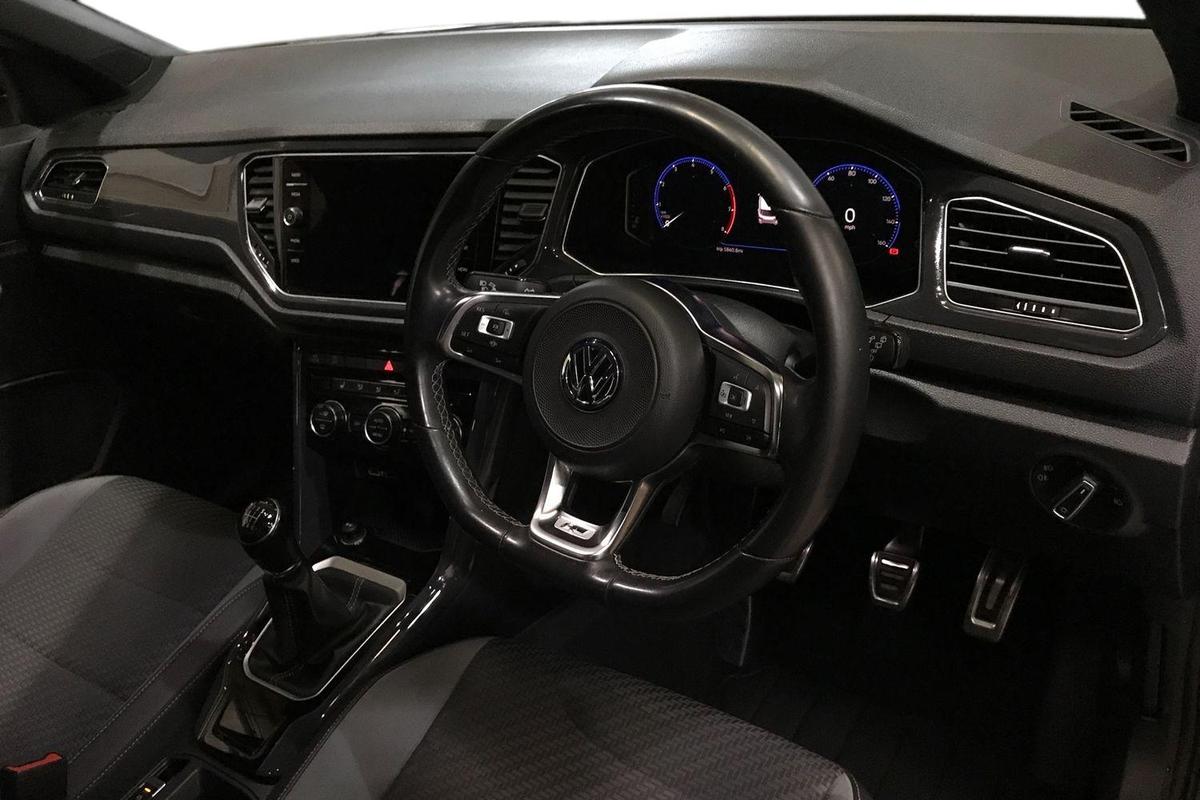 Used Volkswagen T-Roc 2019 for sale - 76796961: Photo 6