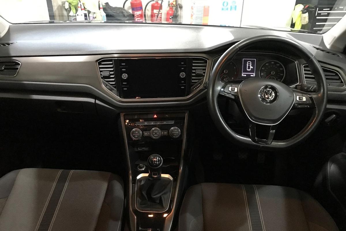 Used Volkswagen T-Roc 2018 for sale - 77542256: Photo 10