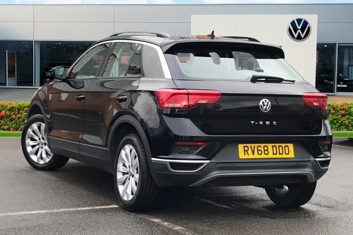 Used Volkswagen T-Roc 2018 for sale - 77542256: Photo 3