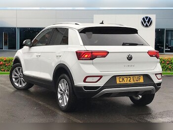 Used Volkswagen T-Roc 2022 for sale - 77413649: Photo