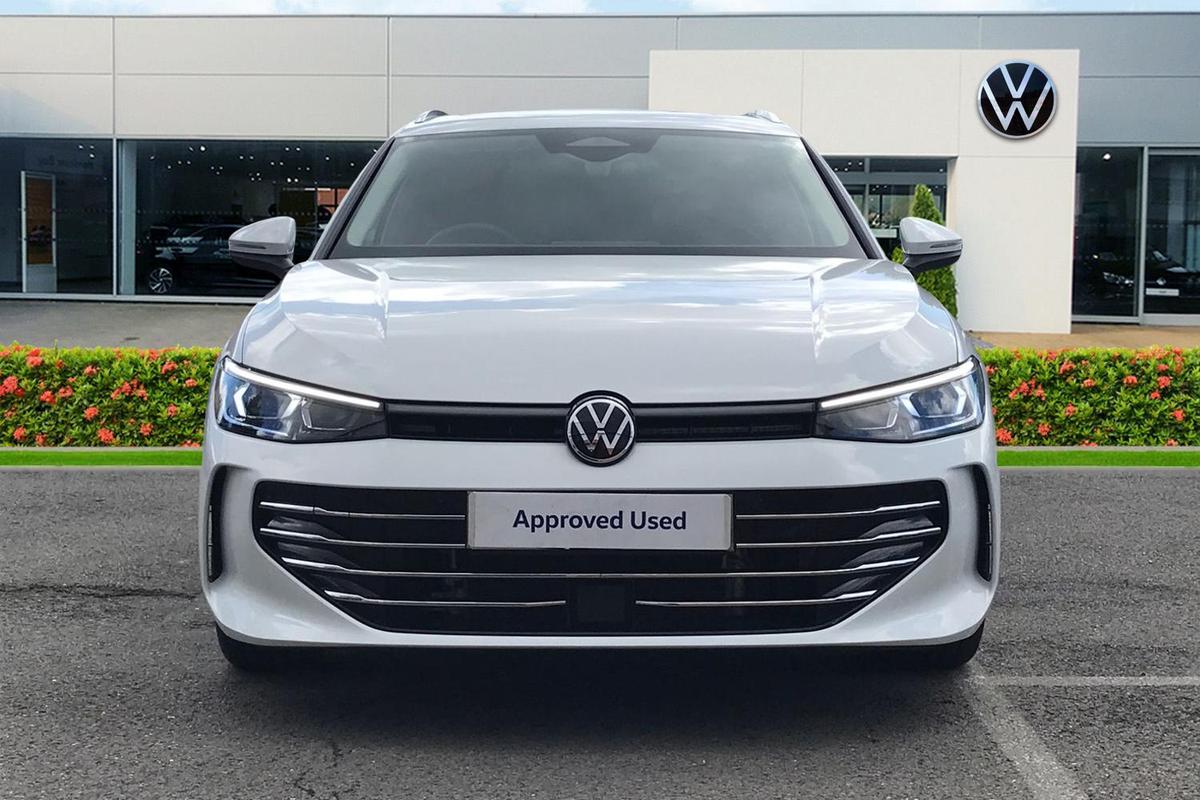 Used Volkswagen Passat 2024 for sale - 76677198: Photo 8