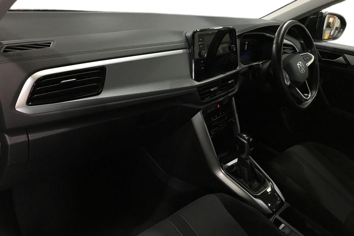 Used Volkswagen T-Roc 2022 for sale - 77413644: Photo 2