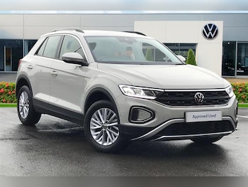 Used Volkswagen T-Roc 2022 for sale - 77413653: Photo