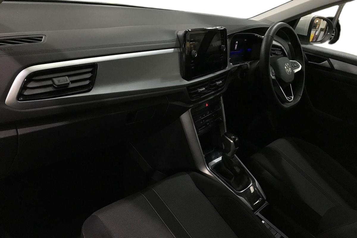 Used Volkswagen T-Roc 2022 for sale - 77413653: Photo 2