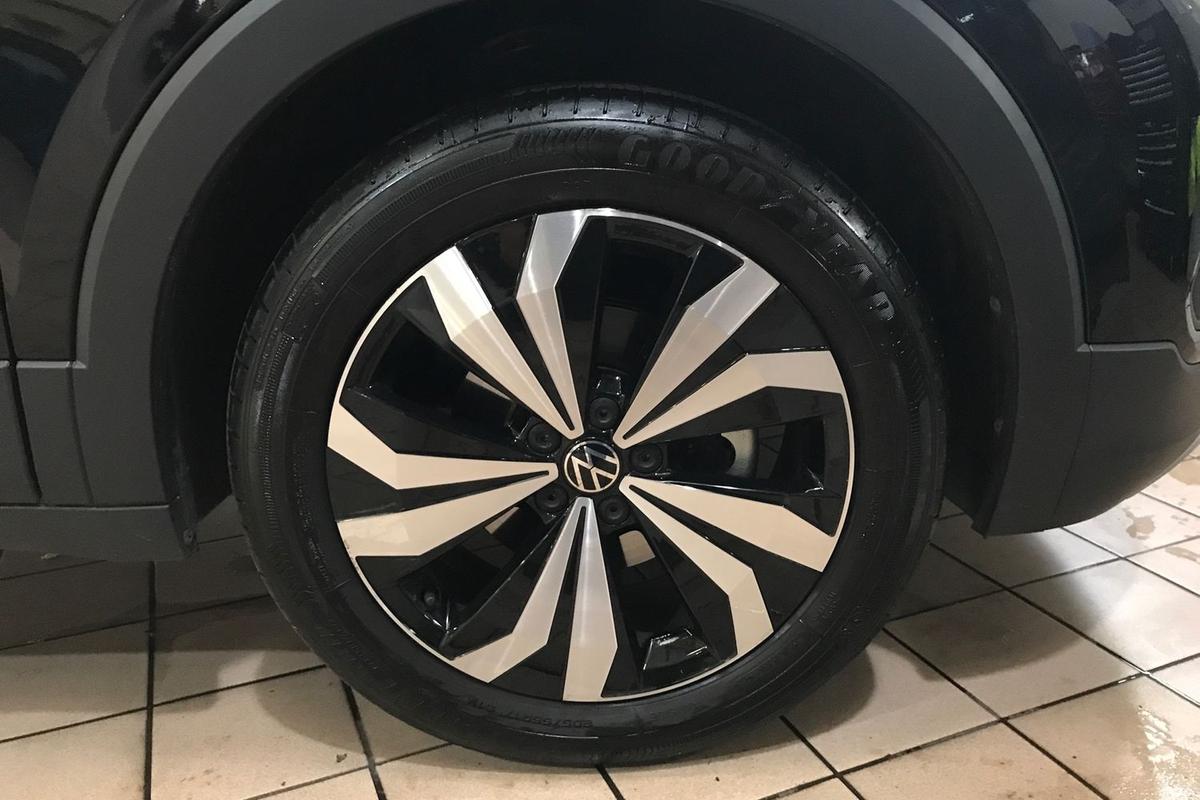 Used Volkswagen T-Cross 2025 for sale - 77189457: Photo 5