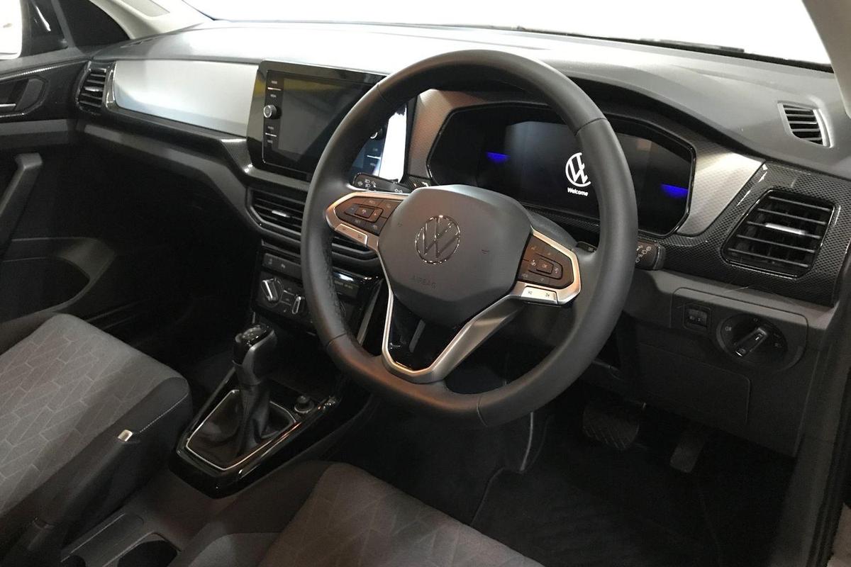 Used Volkswagen T-Cross 2025 for sale - 77189457: Photo 6