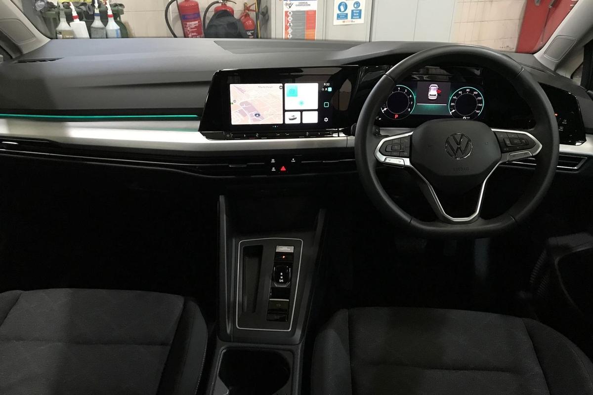 Used Volkswagen Golf 2023 for sale - 76676077: Photo 10