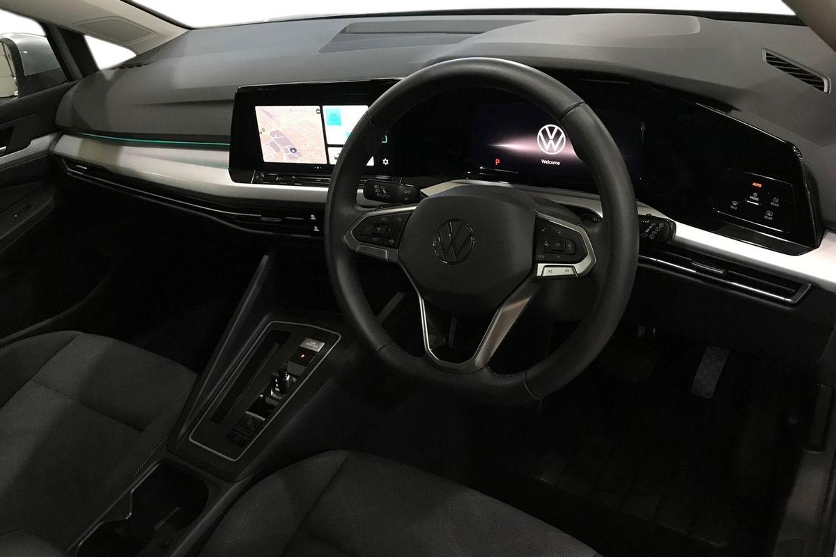 Used Volkswagen Golf 2023 for sale - 76676077: Photo 6